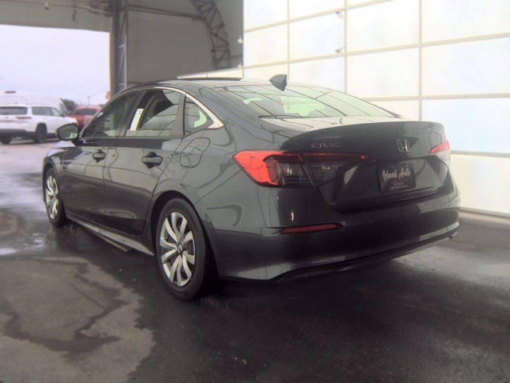 Used 2023 Honda Civic LX image 3