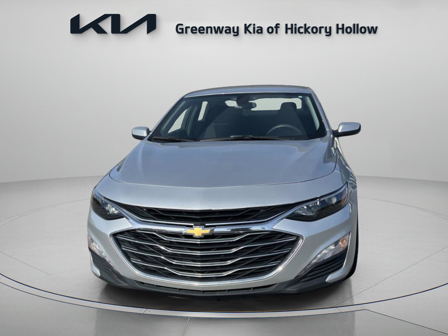 Used 2021 Chevrolet Malibu LT FWD image 2