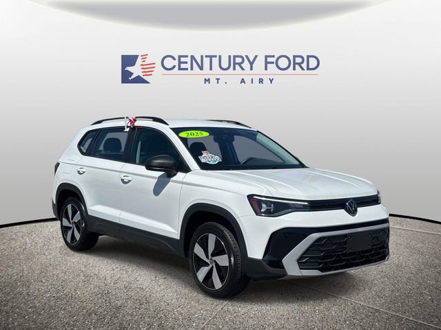 Used 2025 Volkswagen Taos S AWD/4WD image 1