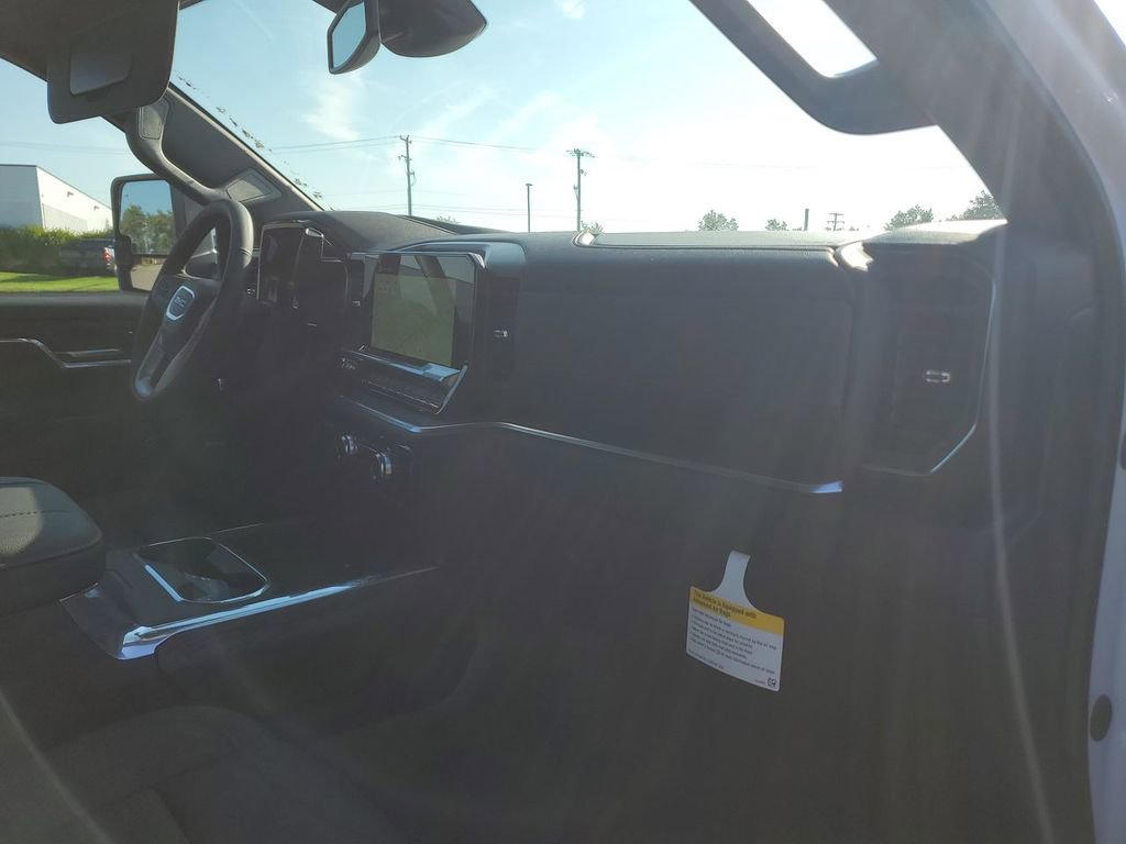 New 2026 GMC Sierra 3500 SLT w/ SLT Premium Package image 29