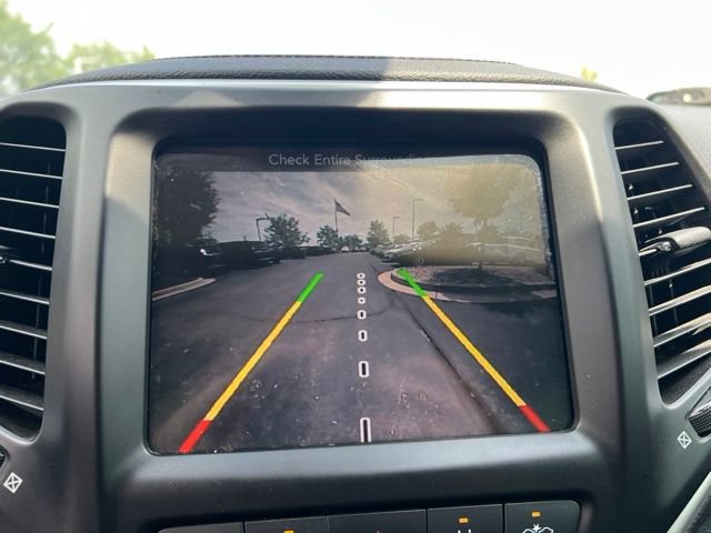 Used 2014 Jeep Cherokee Limited w/ Technology Group FWD image 21