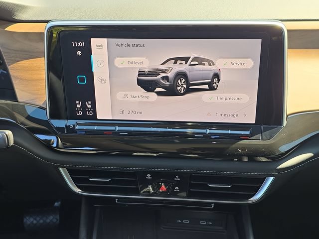 Used 2025 Volkswagen Atlas SE w/ Panoramic Sunroof Package FWD image 29