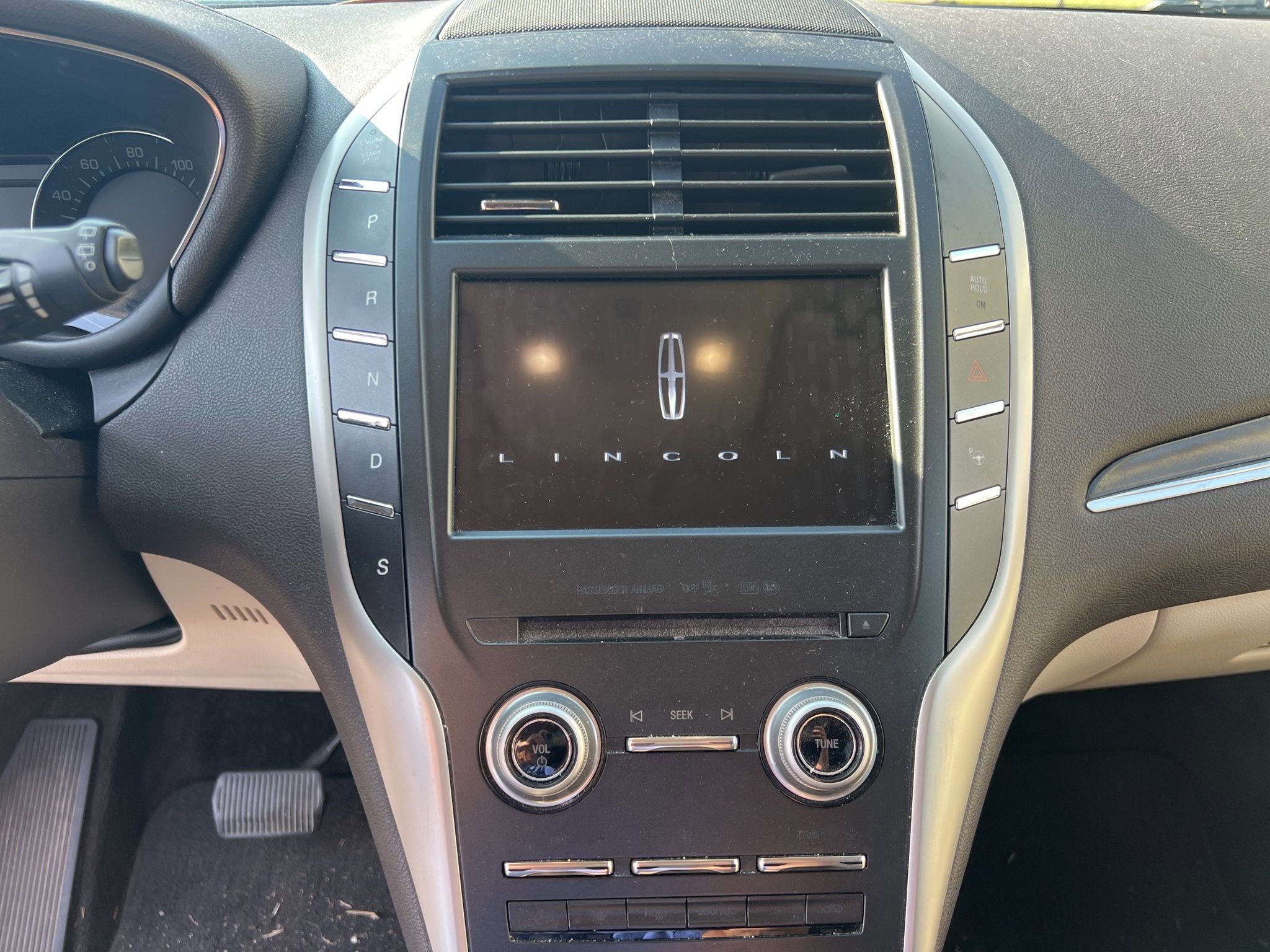 Used 2017 Lincoln MKC Reserve image 18