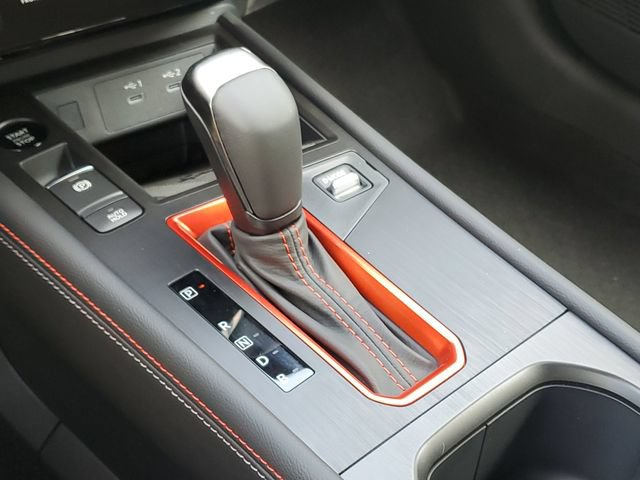 New 2026 Nissan Kicks SR w/ Cold Weather Package AWD/4WD image 17