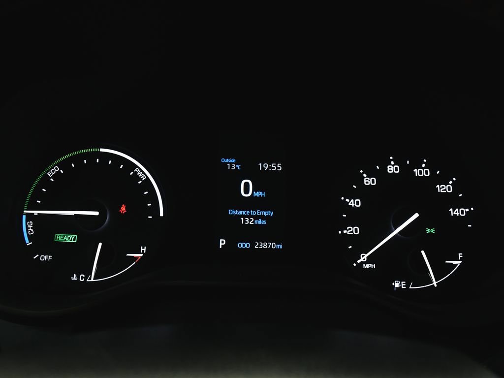 Used 2024 Toyota Sienna XSE image 31