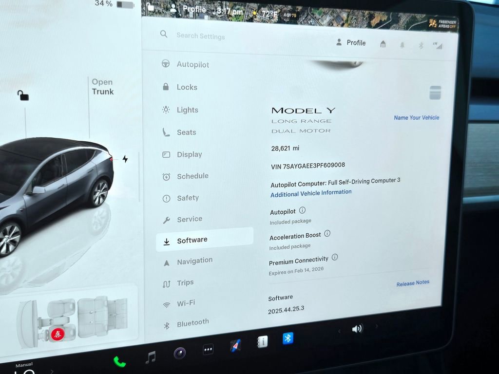 Used 2023 Tesla Model Y Long Range image 21