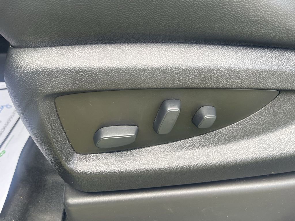 Used 2018 Chevrolet Silverado 1500 LTZ w/ LTZ Plus Package image 12