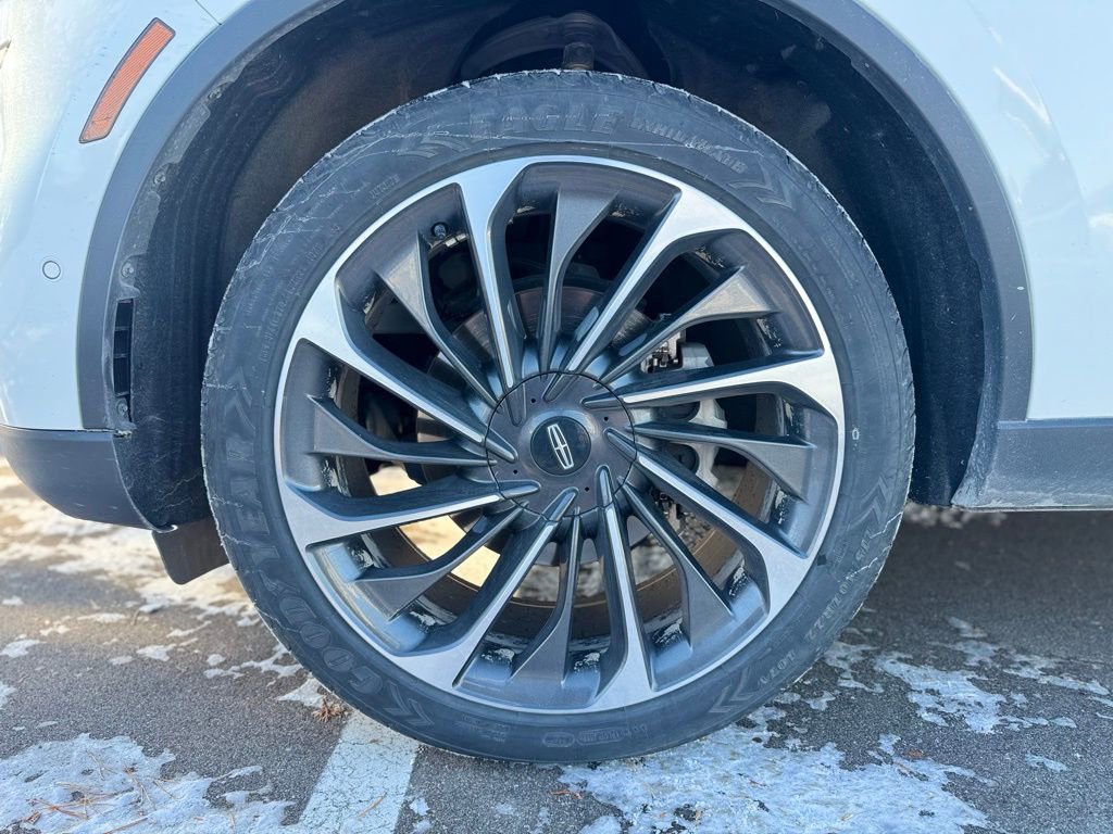 Used 2021 Lincoln Aviator Reserve w/ Equipment Group 202A image 10