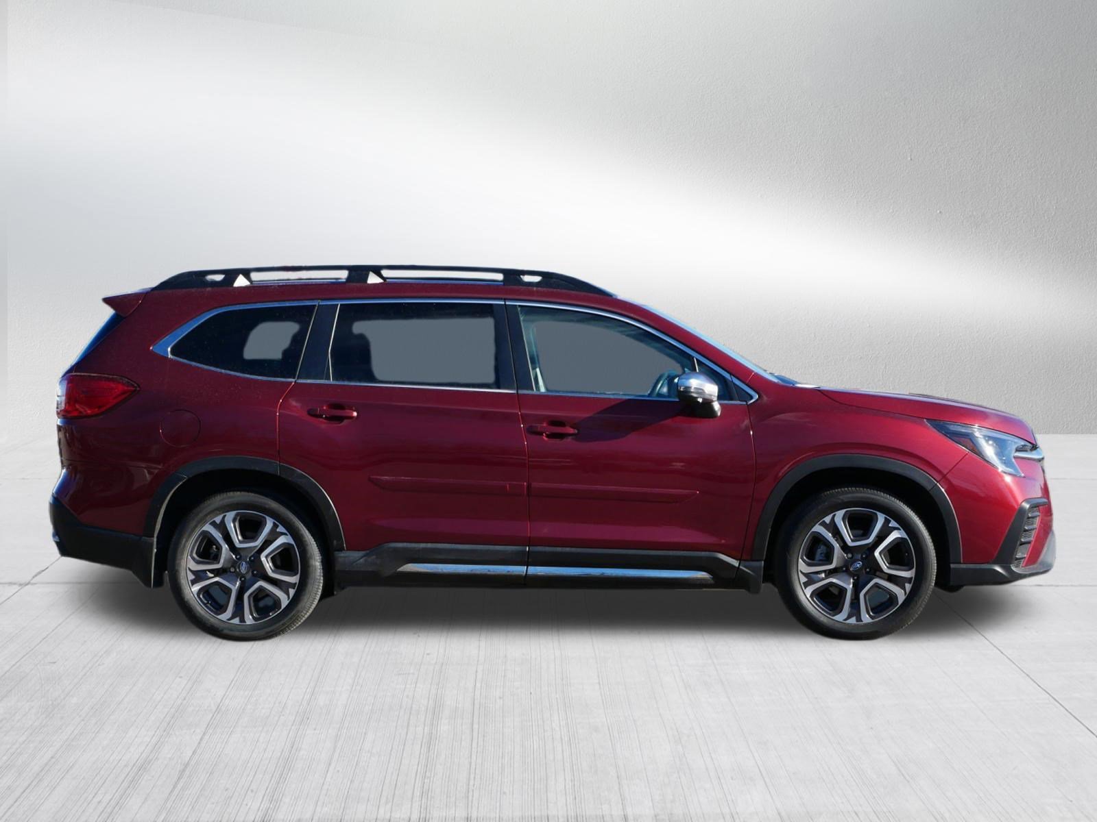 Used 2023 Subaru Ascent Limited w/ Technology Package image 8
