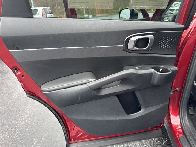 Used 2023 Kia Sorento S w/ Panoramic Sunroof Package FWD image 14