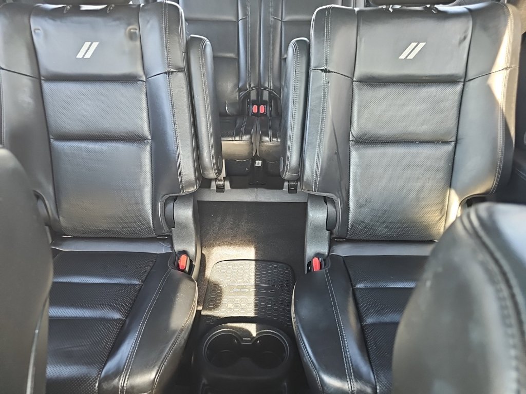 Used 2020 Dodge Durango R/T w/ Blacktop Package AWD/4WD image 43