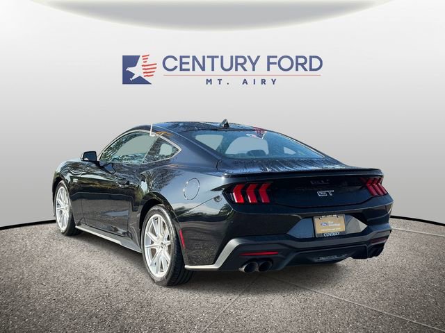 Used 2024 Ford Mustang GT Premium RWD image 4