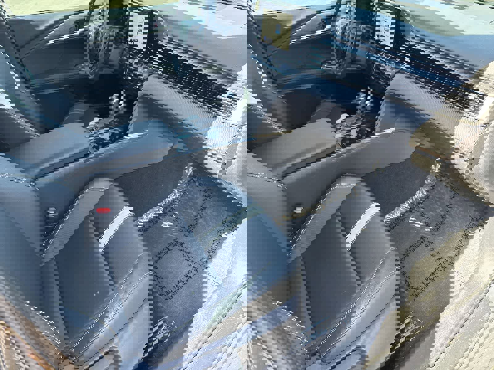 Used 2025 Toyota Camry SE image 11