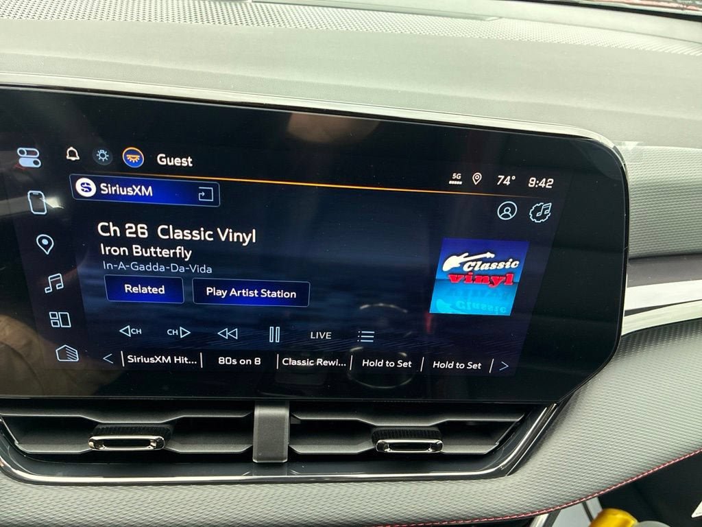 New 2027 Chevrolet Equinox RS w/ Safety and Technology Package AWD/4WD image 9