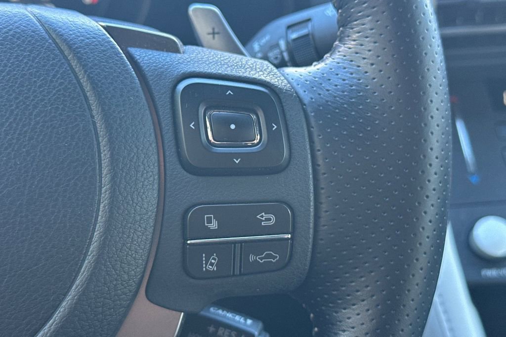 Used 2023 Lexus RC 350 F Sport image 27