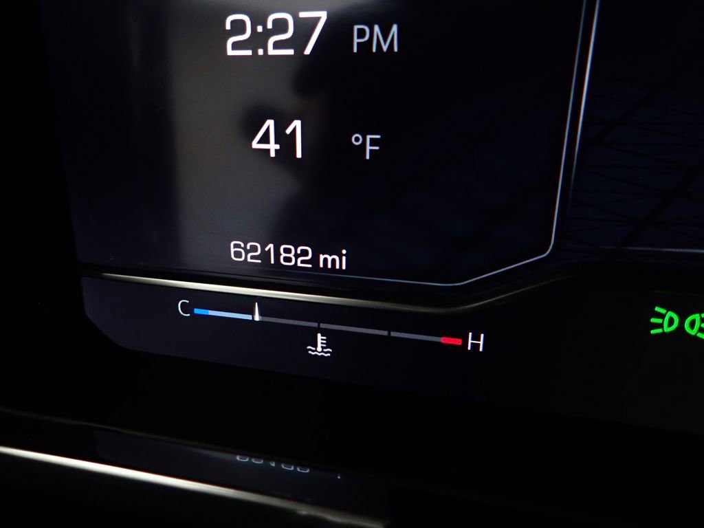 Used 2023 GMC Sierra 1500 SLT w/ SLT Premium Package image 28