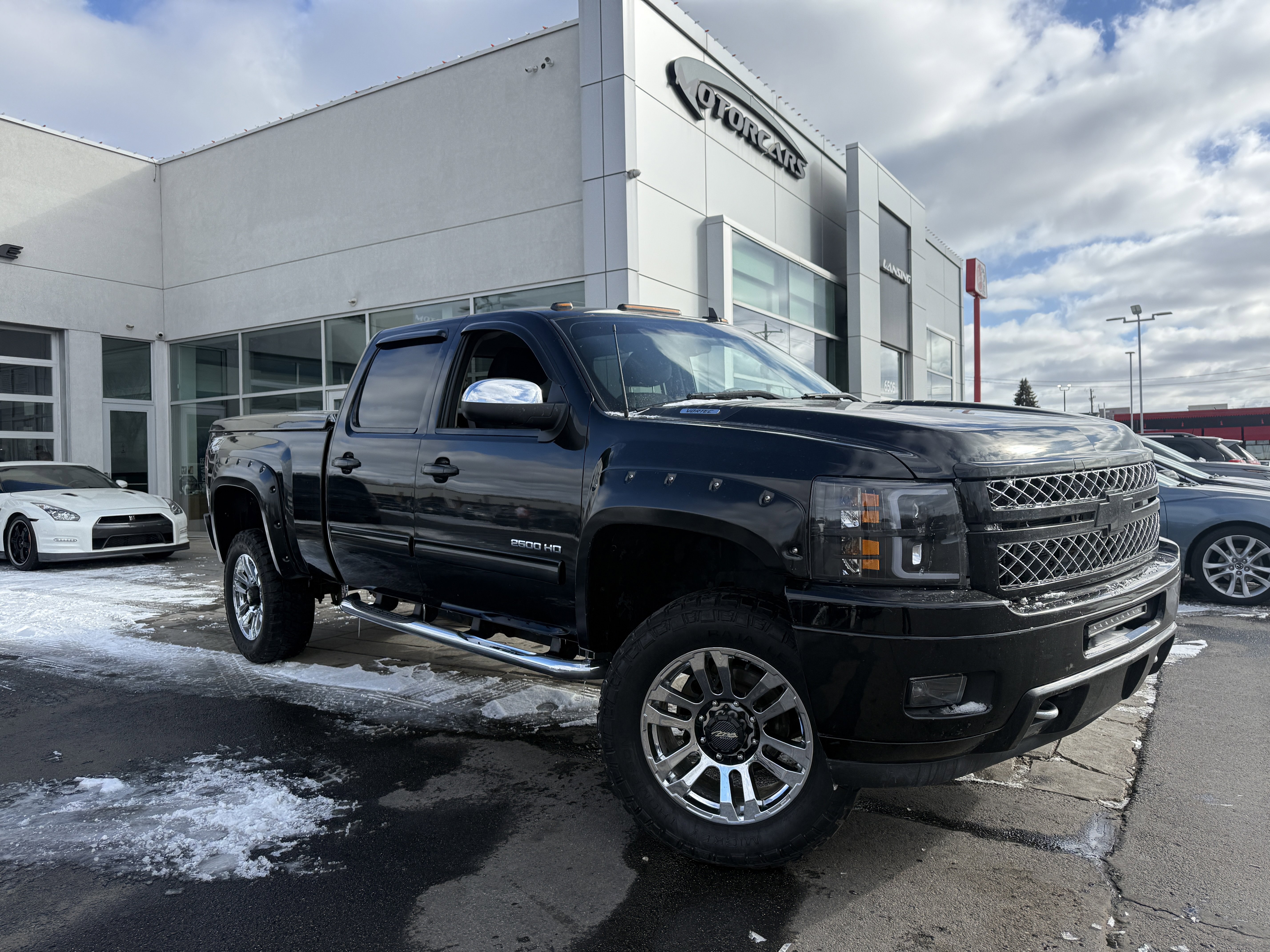 Used 2014 Chevrolet Silverado 2500 LT w/ Z71 Appearance Package image 8