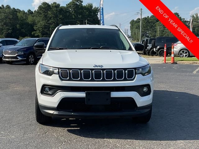 Used 2022 Jeep Compass Latitude video 2
