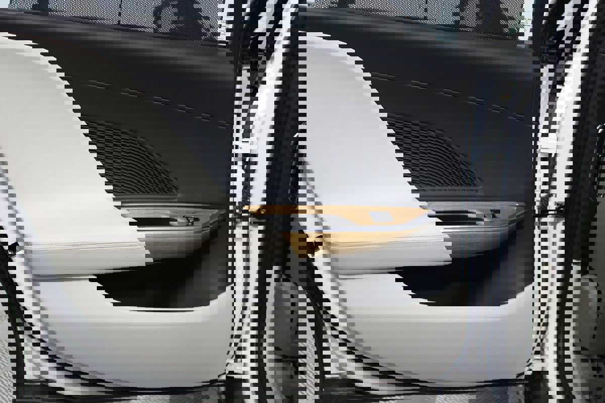 Used 2023 Lucid Air Touring image 27