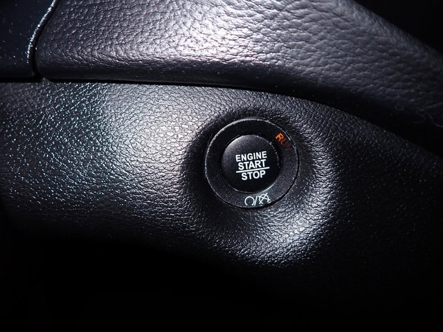 Used 2019 Jeep Cherokee High Altitude image 29