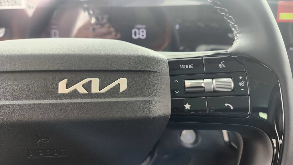 New 2026 Kia Sorento S w/ S Panoramic Sunroof Package FWD image 25