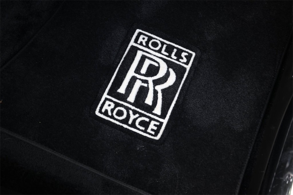 Used 2010 Rolls-Royce Phantom Drophead Coupe image 43