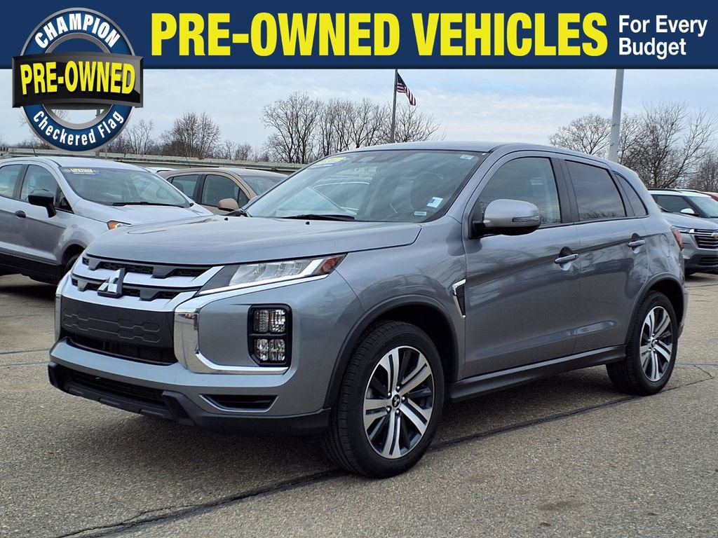 Used 2024 Mitsubishi Outlander Sport SE image 1
