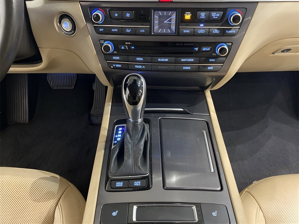 Used 2017 Genesis G80 3.8 image 17