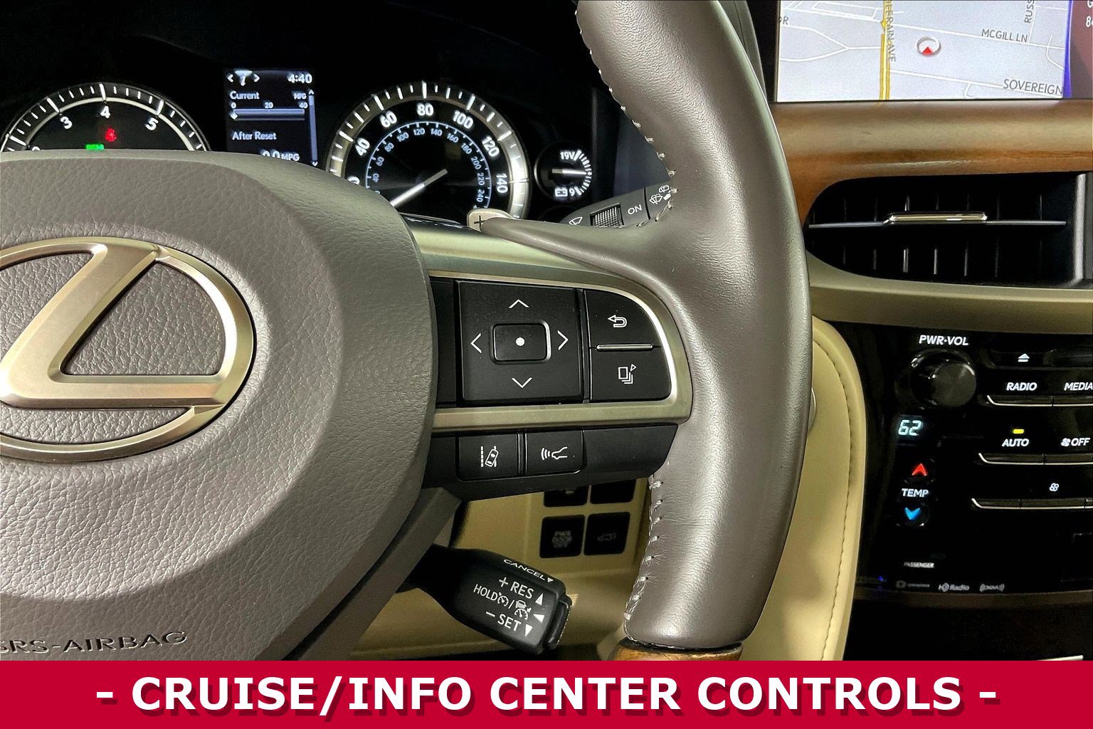 Used 2021 Lexus LX 570 4WD w/ Luxury Package image 12