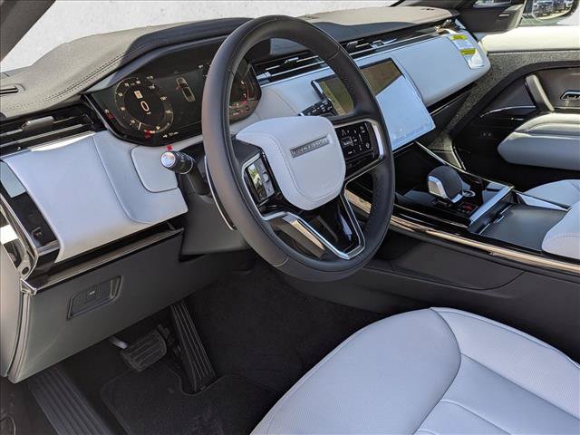 New 2026 Land Rover Range Rover Sport SE AWD/4WD image 3