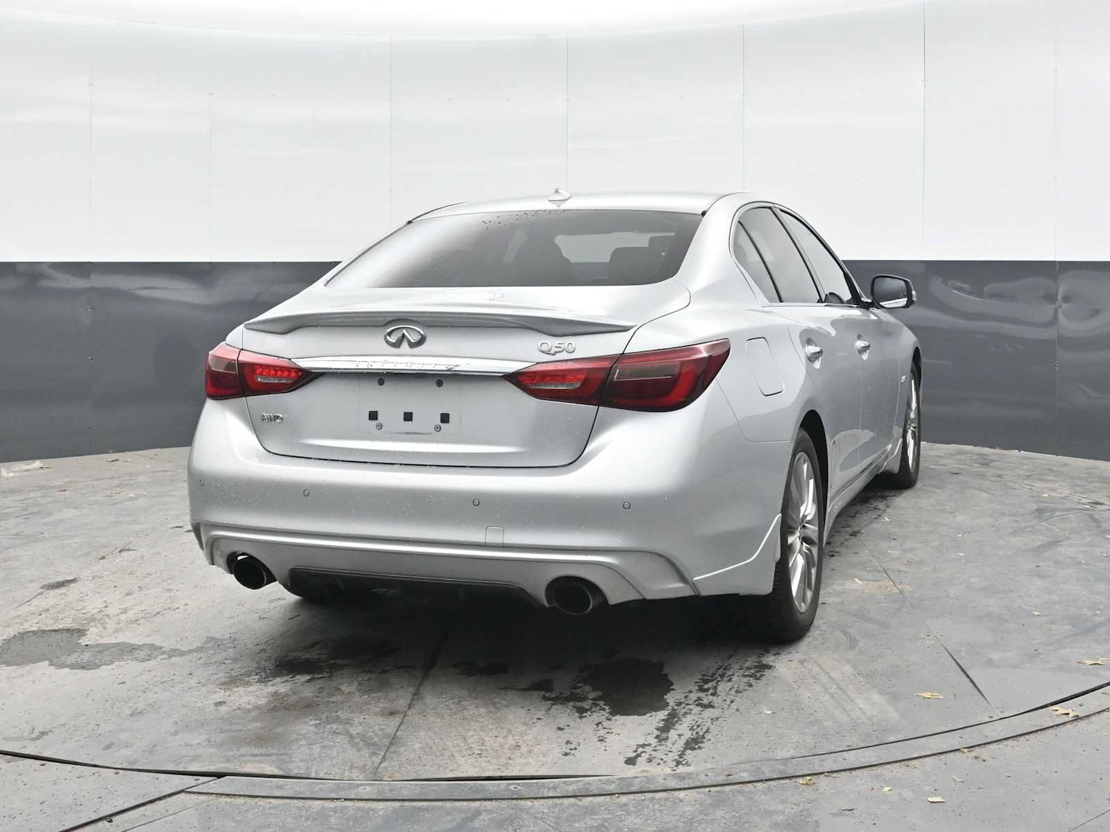 Used 2020 INFINITI Q50 Luxe w/ Essential Package (3.0T Luxe) AWD/4WD image 10