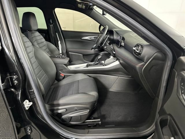 Used 2024 Dodge Hornet R/T w/ Tech Pack w/o Parking image 28