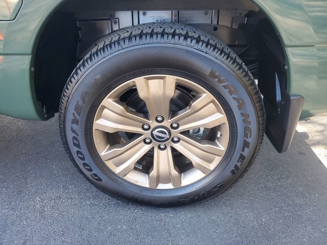 Certified 2024 Nissan Titan SV w/ SV Bronze Edition Package image 8