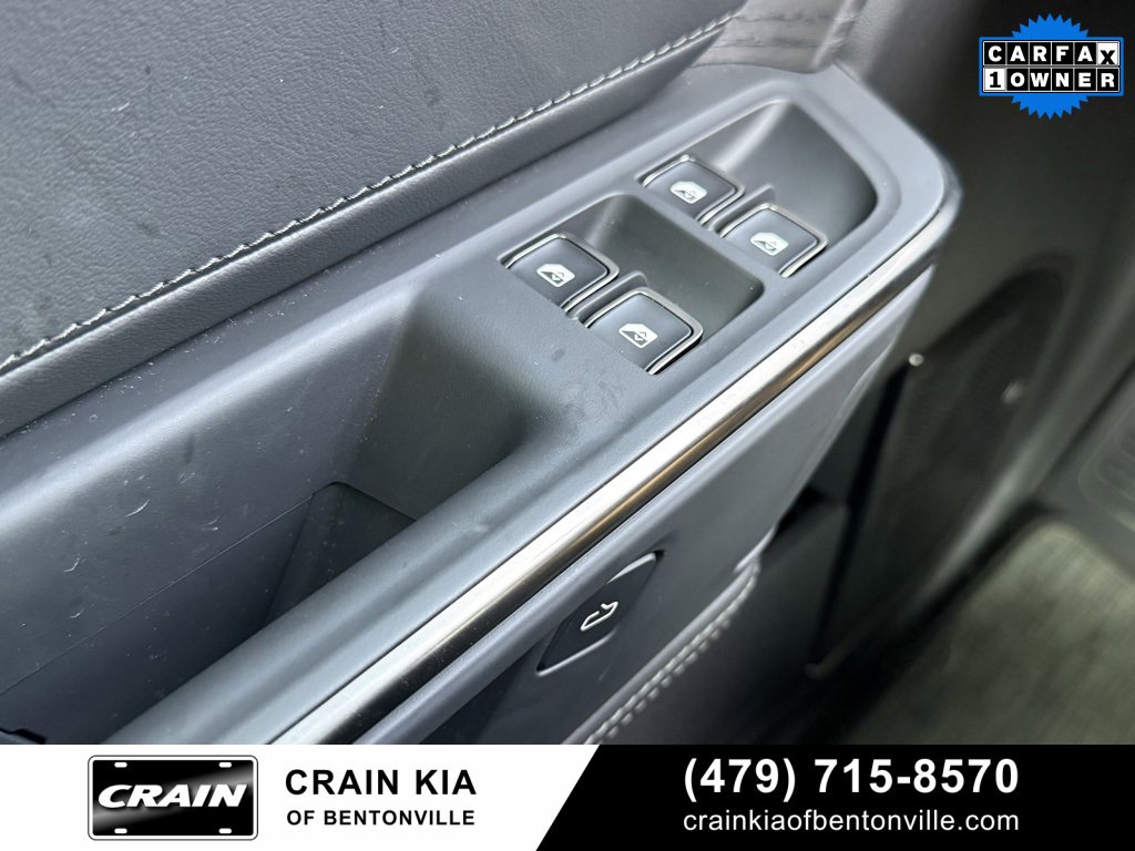 Used 2025 Rivian R1T Adventure image 18