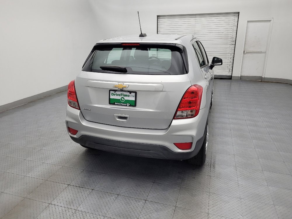 Used 2017 Chevrolet Trax LS FWD image 7