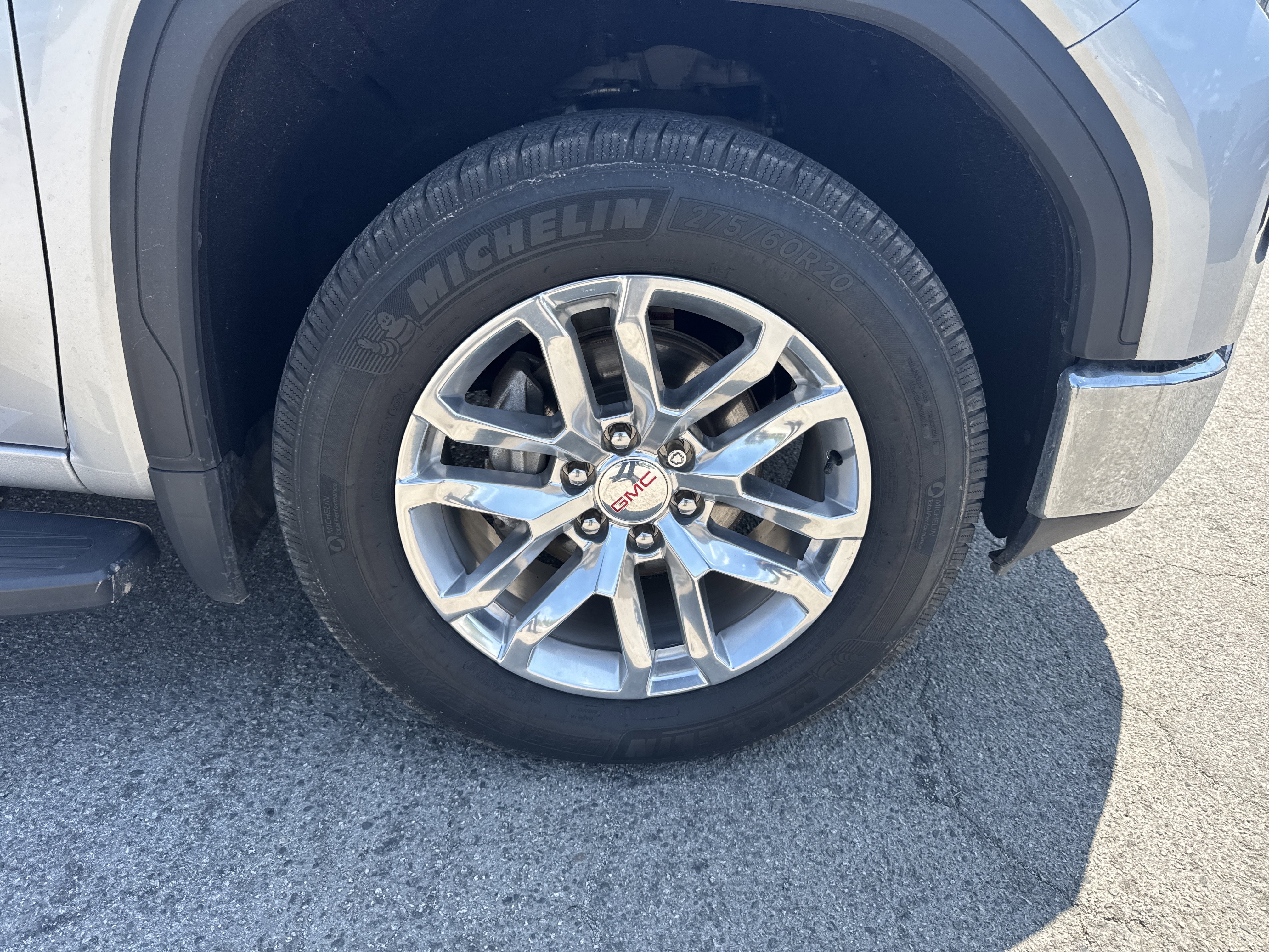 Used 2019 GMC Sierra 1500 SLT w/ SLT Premium Plus Package AWD/4WD image 12