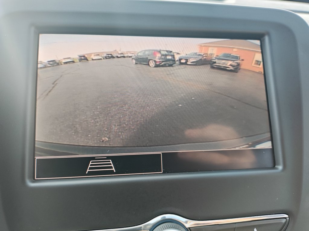 Used 2022 Chevrolet Equinox LT FWD image 23