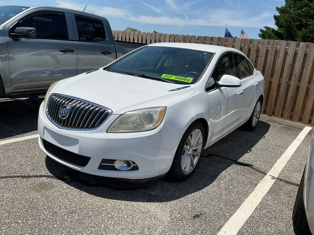 Used 2014 Buick Verano FWD image 3