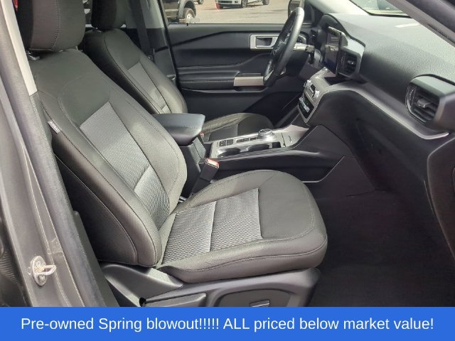 Used 2023 Ford Explorer XLT RWD image 44