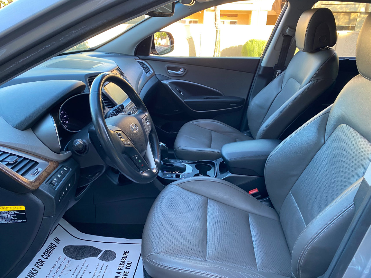 Used 2017 Hyundai Santa Fe SE Ultimate 3.3L Auto w/ SE Ultimate Tech Package 03 image 31