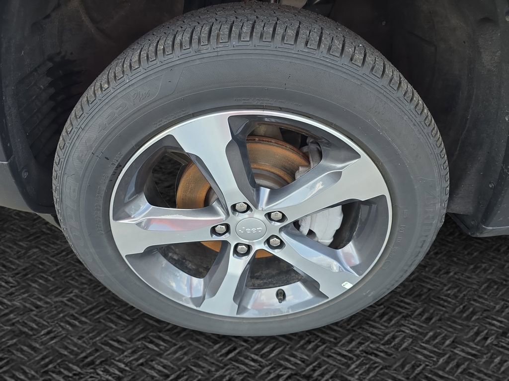 New 2025 Jeep Grand Cherokee Limited w/ Luxury Tech Group II AWD/4WD image 11