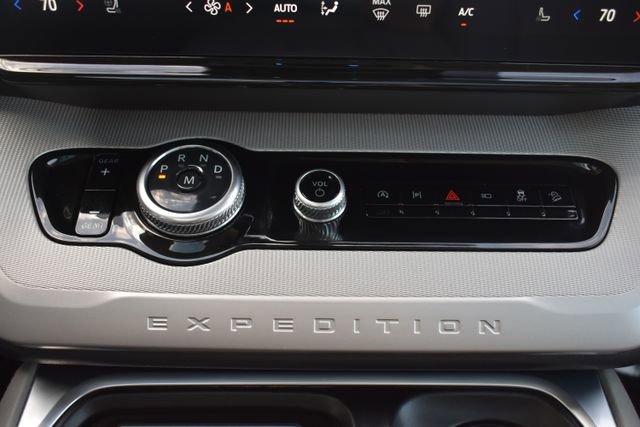 Used 2025 Ford Expedition Max Active AWD/4WD image 33