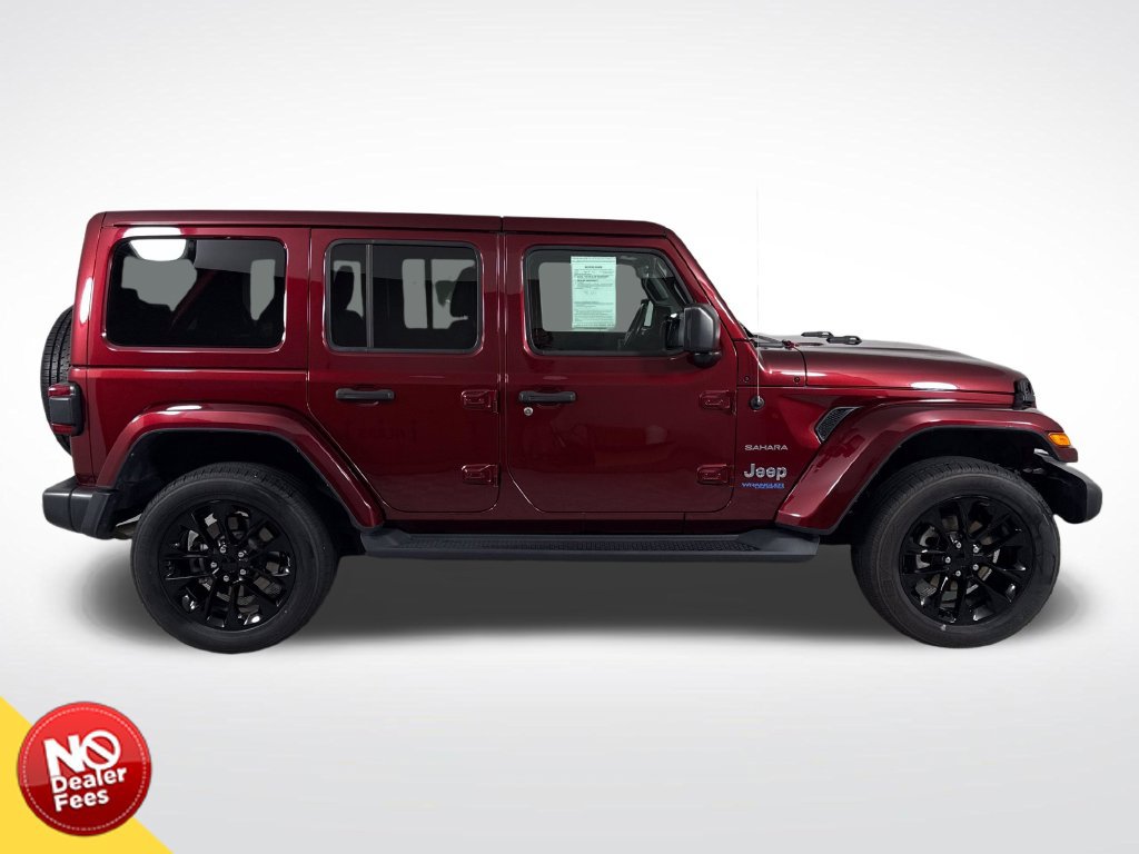 Used 2021 Jeep Wrangler Unlimited Sahara w/ Cold Weather Group AWD/4WD image 2