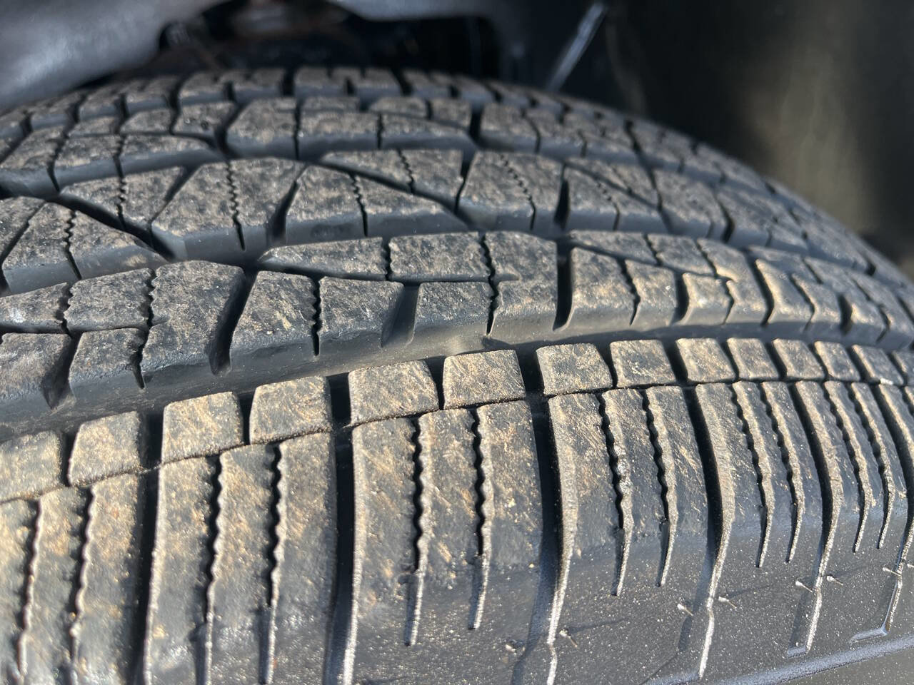 Used 2010 Chevrolet Colorado LT image 10