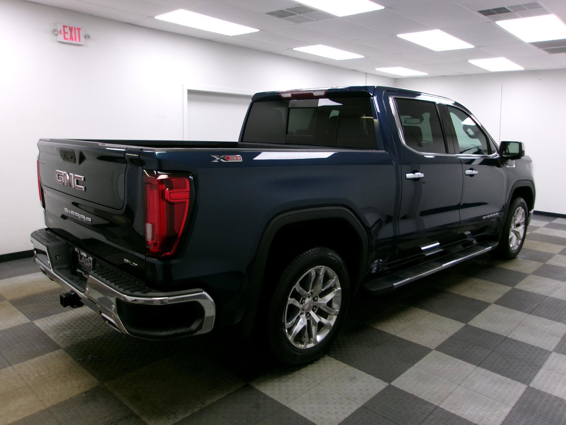 Used 2019 GMC Sierra 1500 SLT w/ SLT Premium Plus Package image 14