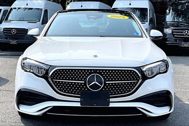 Certified 2025 Mercedes-Benz E 350 4MATIC Sedan image 2