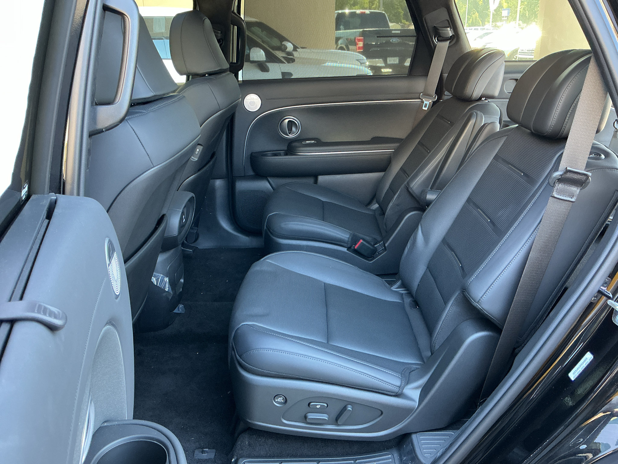 New 2026 Hyundai Palisade Calligraphy AWD/4WD image 16