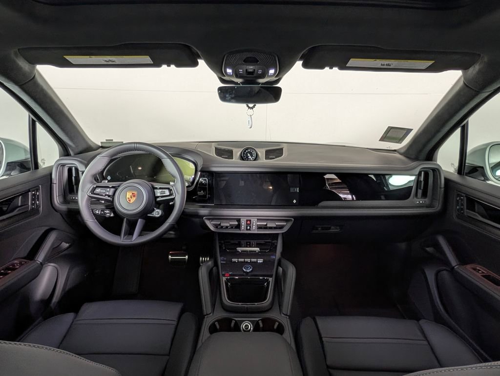 New 2026 Porsche Cayenne GTS image 20