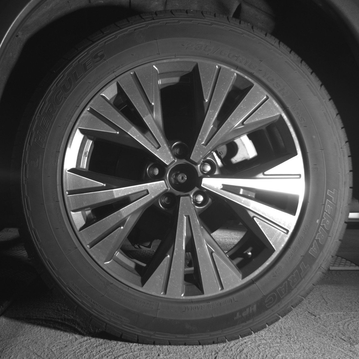Used 2023 Nissan Rogue SV AWD/4WD image 14