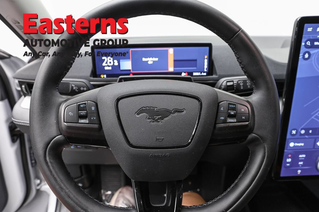 Used 2023 Ford Mustang Mach-E Select RWD image 10